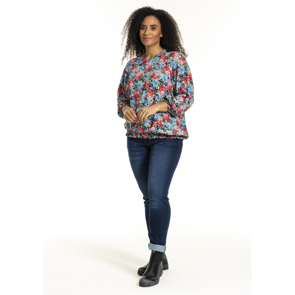 Studio SAugusta Blouse Blouse Black with pink blue flowers