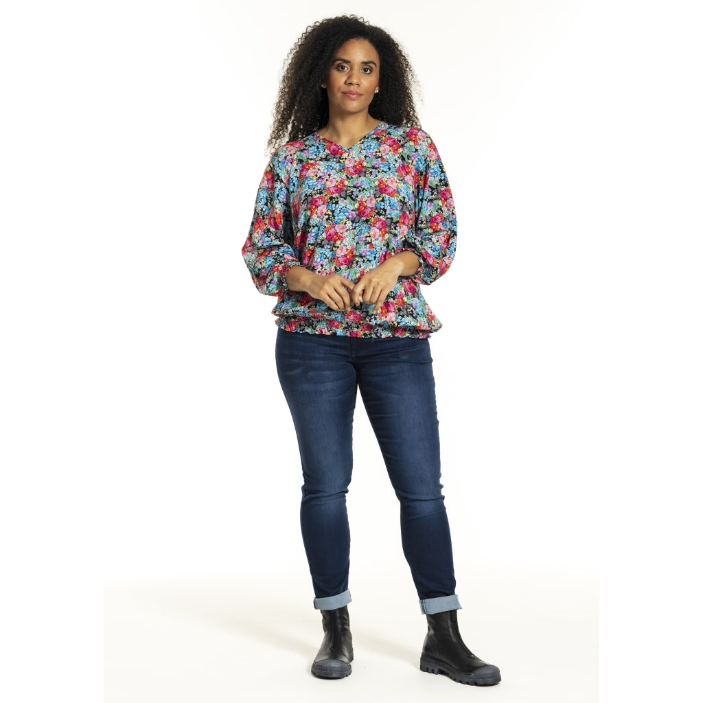 Studio SAugusta Blouse Blouse Black with pink blue flowers