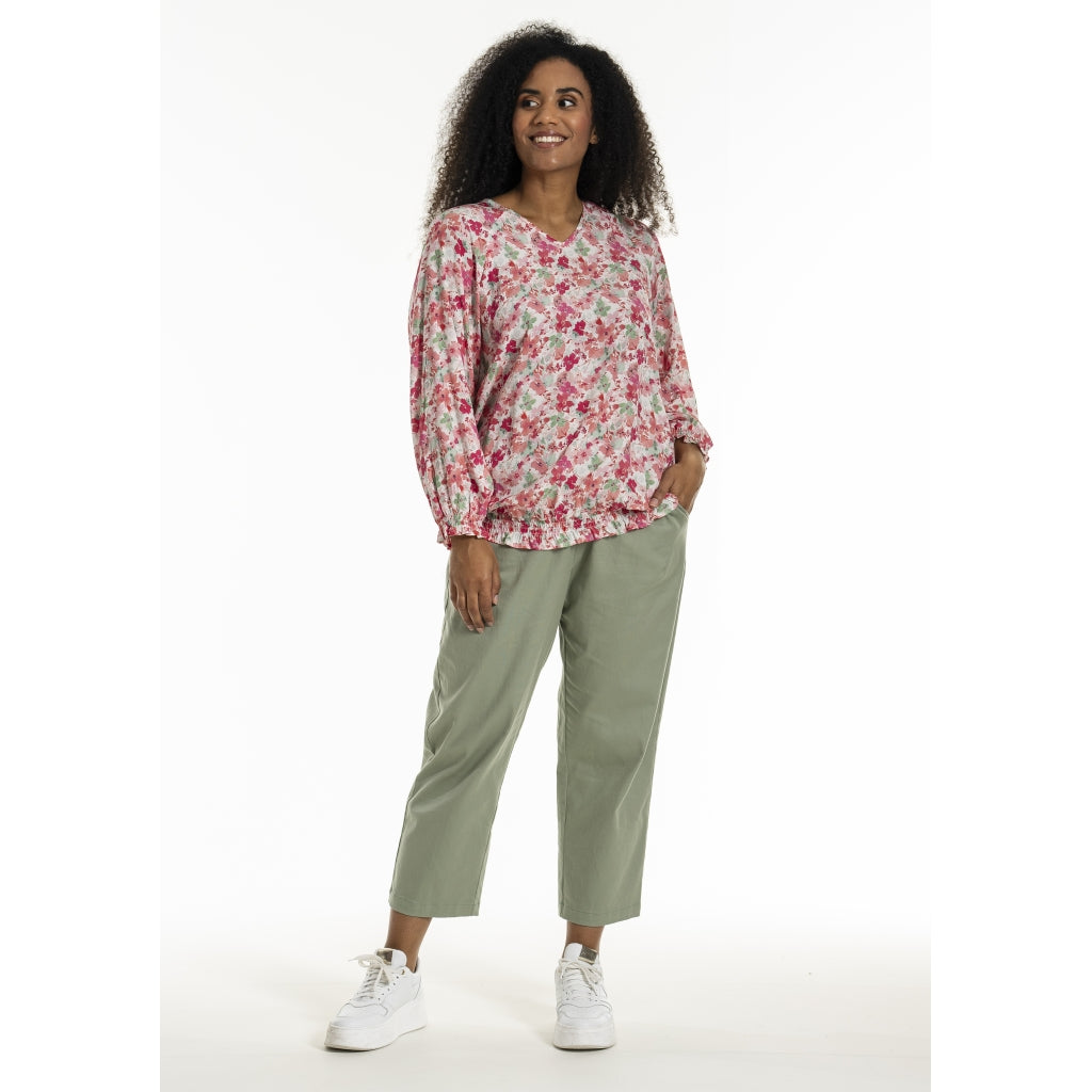 Studio SAugusta Blouse Blouse Red/green flowers