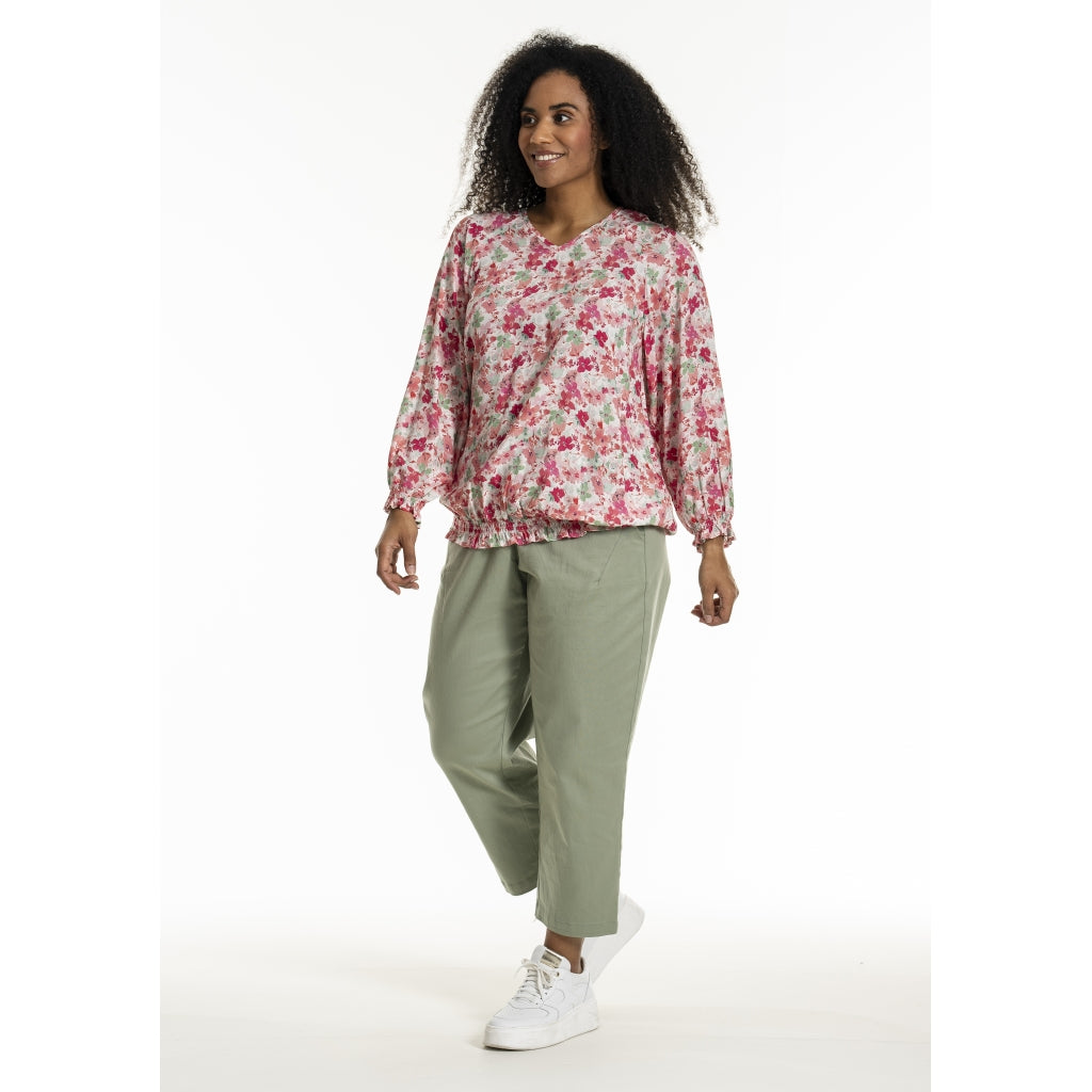 Studio SAugusta Blouse Blouse Red/green flowers