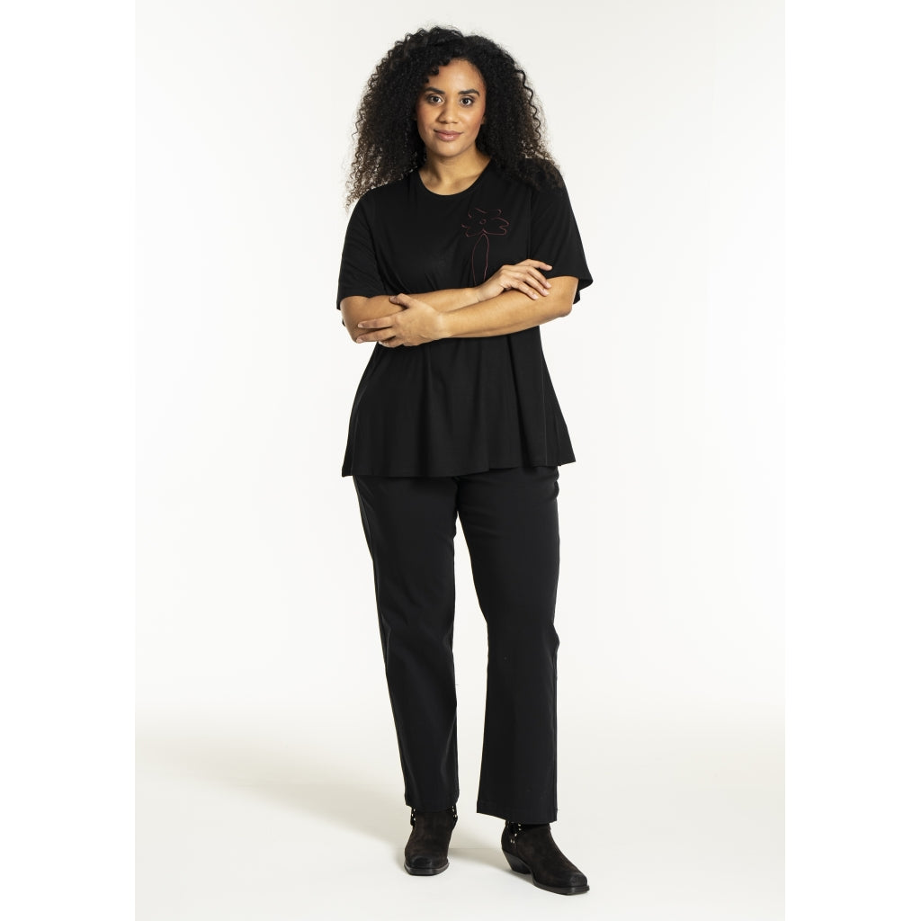 Studio SBella T-Shirt with print T-Shirt Black with bordeaux