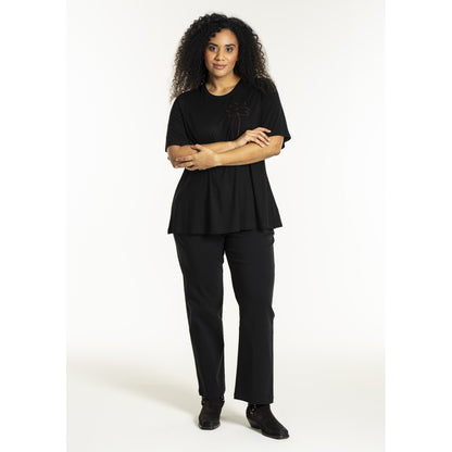 Studio SBella T-Shirt with print T-Shirt Black with bordeaux