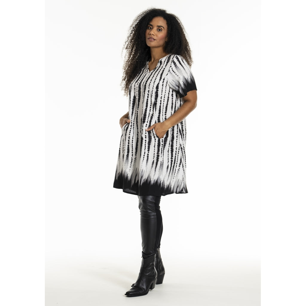 Studio SBirgitte Dress Dress Black/White