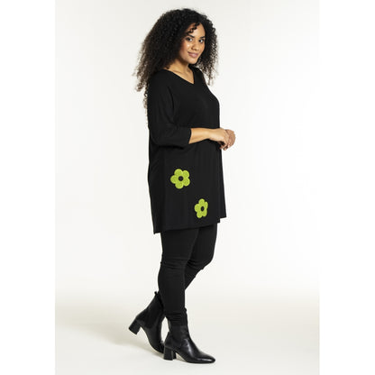 Studio SDitte Tunic Tunic Black with green flower