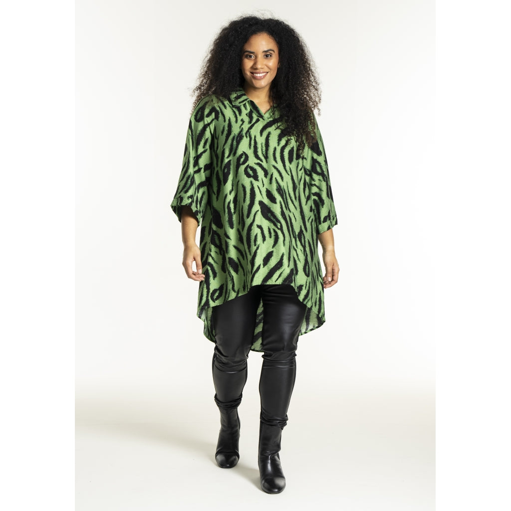 Studio SEbru Tunic Tunic Black green clouds