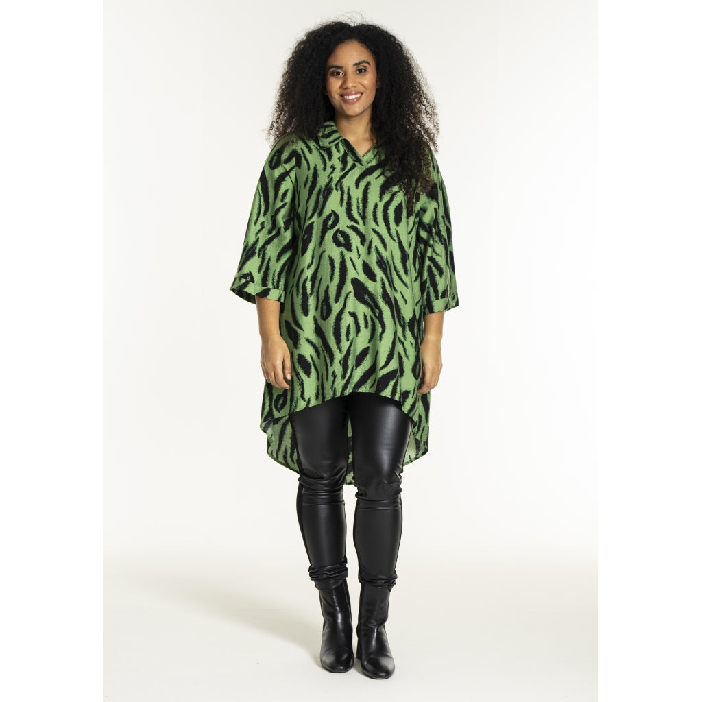 Studio SEbru Tunic Tunic Black green clouds