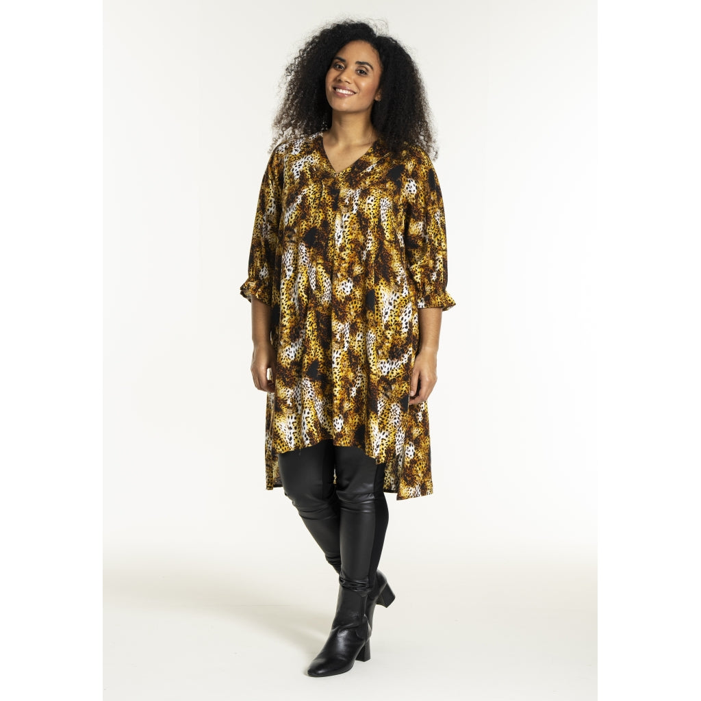 Studio SElma Tunic Tunic Yellow leopart