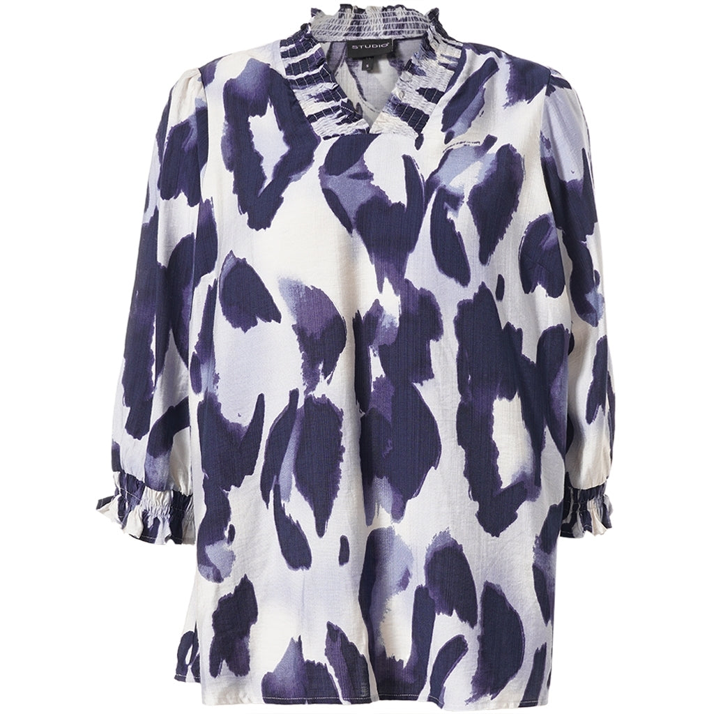 Studio SFeodora Blouse with smock neck Blouse Blue clouds