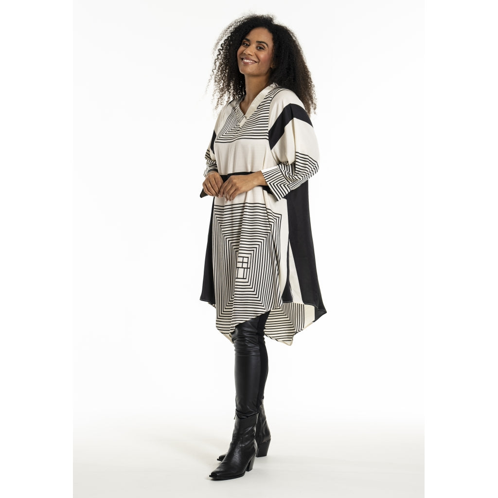 Studio SJuline Tunic Tunic Black/White