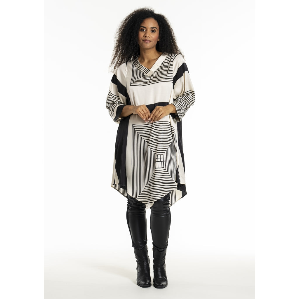 Studio SJuline Tunic Tunic Black/White