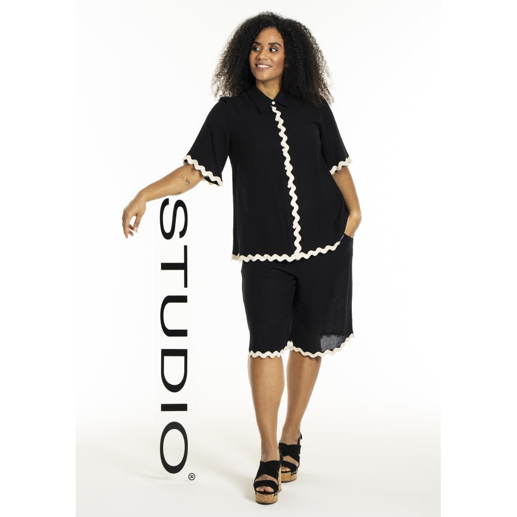 Studio SLea Shirt Shirt Black + Offwhite