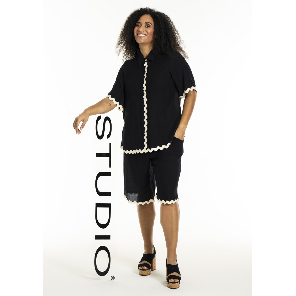 Studio SLea Shirt Shirt Black + Offwhite
