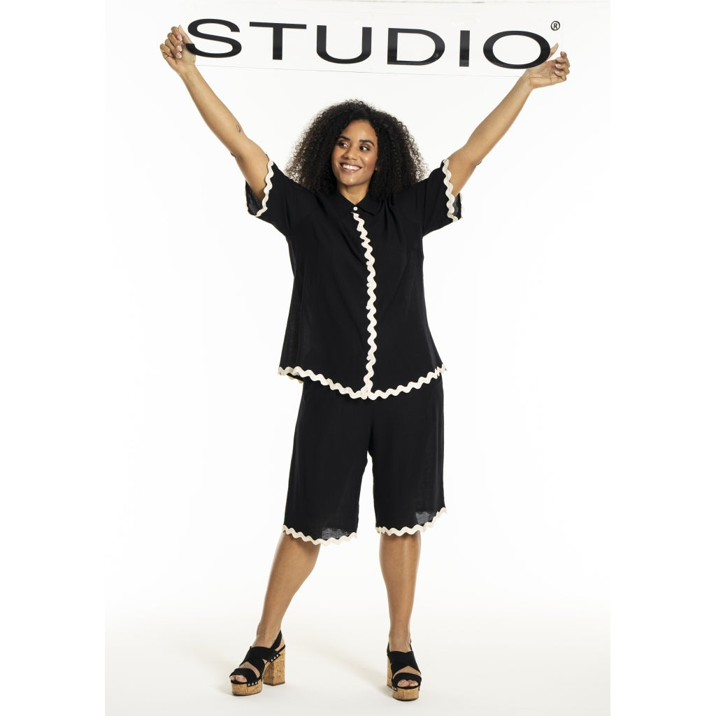 Studio SLea Shirt Shirt Black + Offwhite