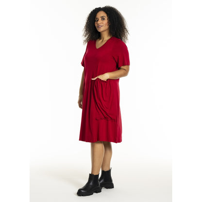 Studio SLeila Dress Dress Raspberry