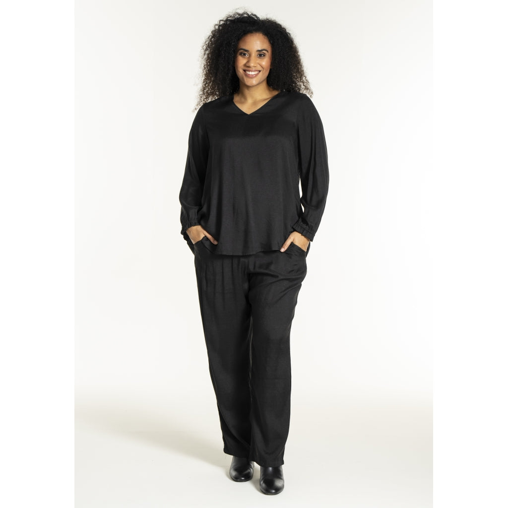 Studio SNalani Blouse Blouse Black