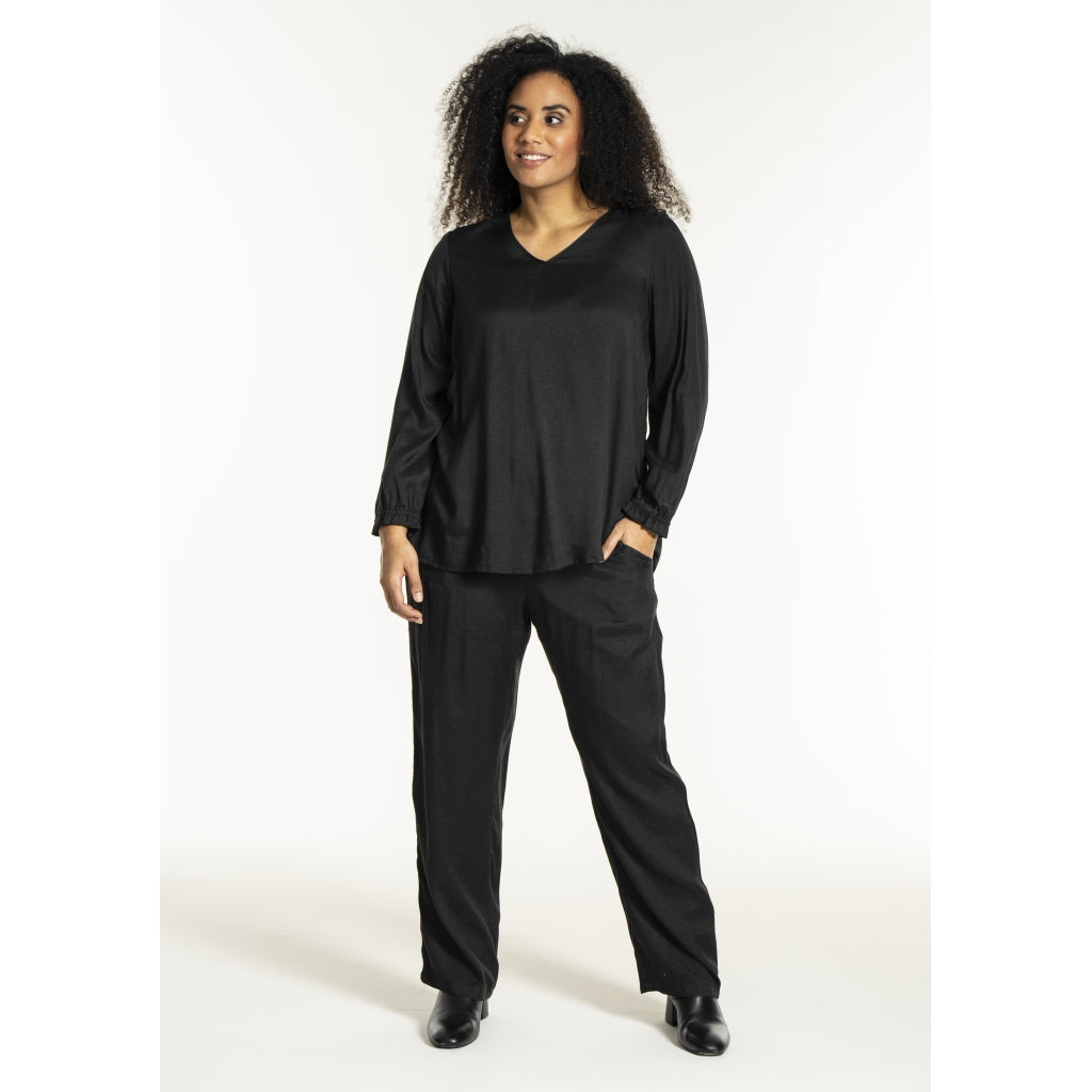 Studio SNalani Blouse Blouse Black