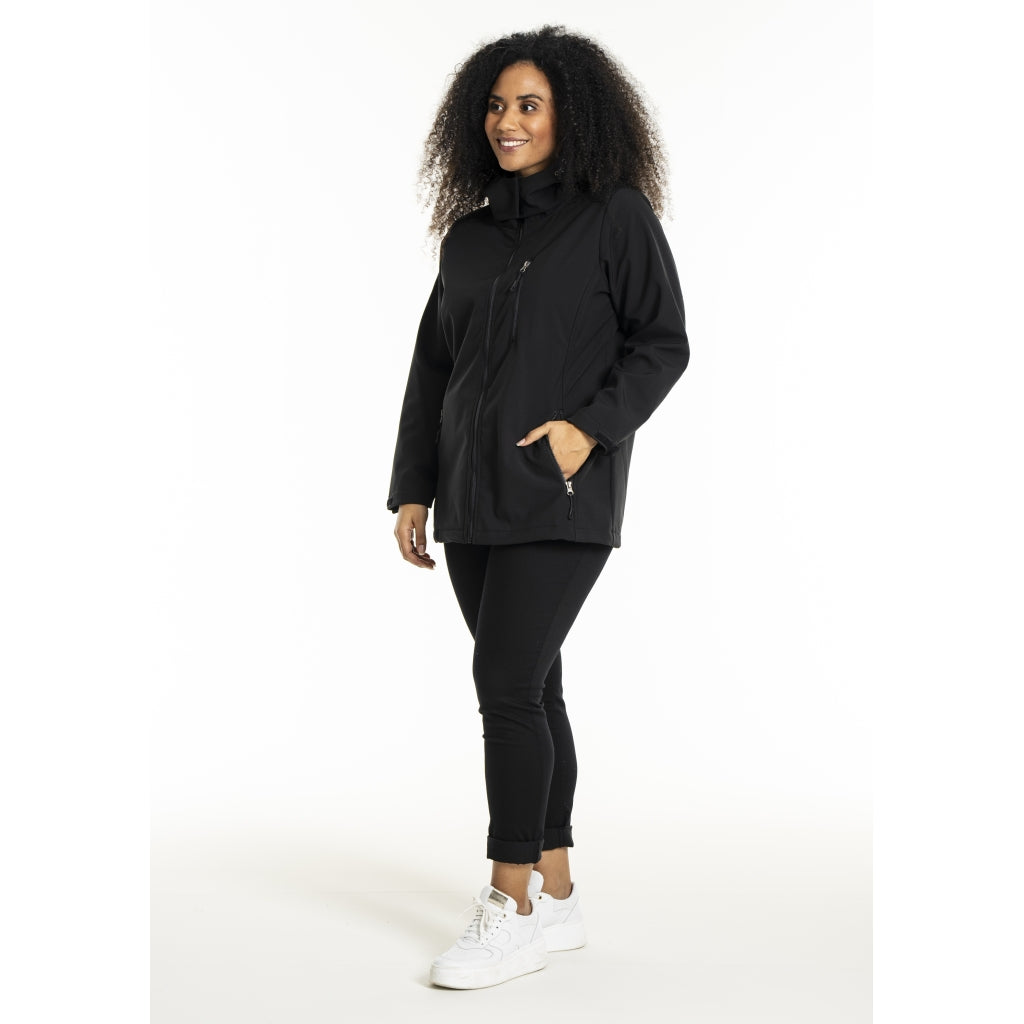 Studio Short soft shell jacket Short Jacket Black