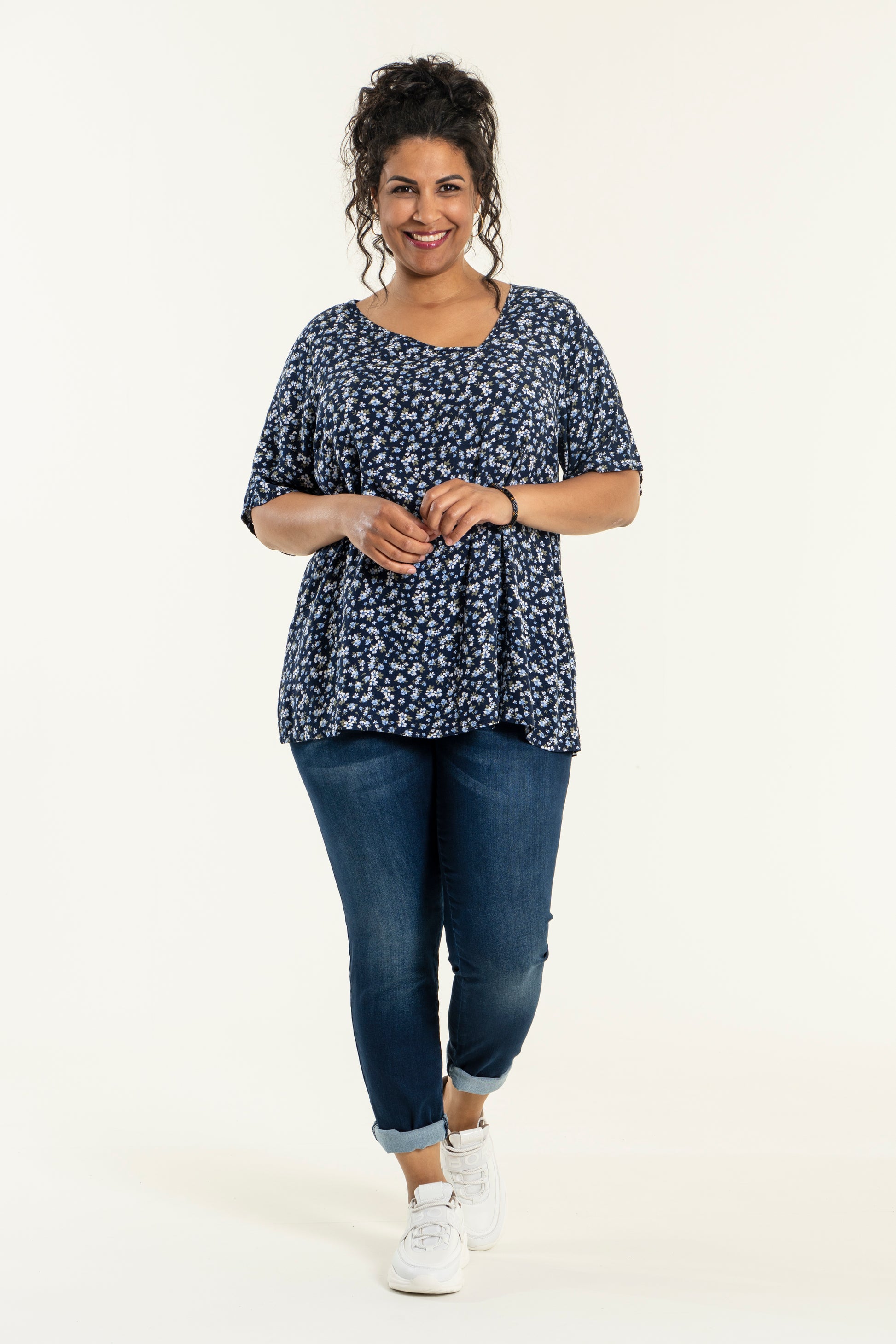 Studio Strækbar jeans fra STUDIO CLOTHING Pants Dark Blue Carmen Length 30"